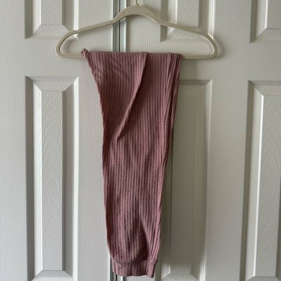 Beautiful Tan Pink Cardigan and Pants Set Size Small - Picture 3 of 3